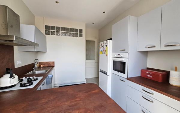 Appartement à vendre    4 pièces • 82,47 m2 Saint-Étienne