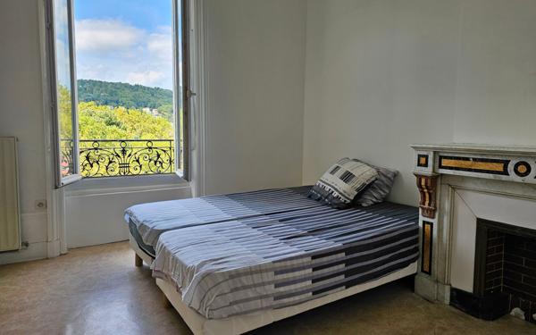 Appartement à vendre    4 pièces • 82,47 m2 Saint-Étienne