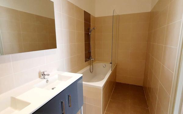 Appartement à vendre    4 pièces •  Nice