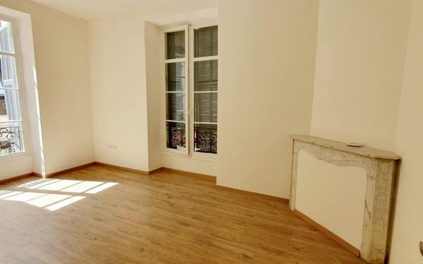 Appartement à vendre    4 pièces •  Nice