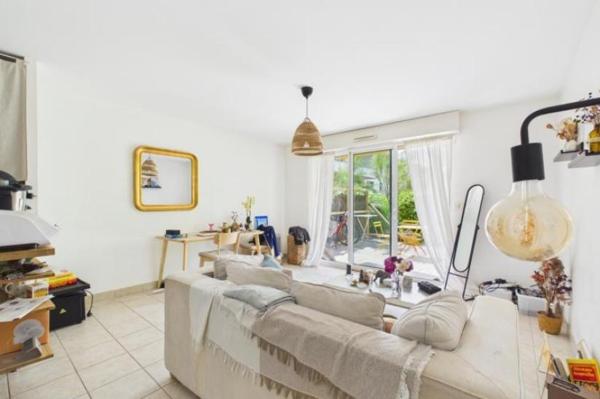 Vente - Appartement 2 pièces 42 m 2 NANTES (44200)