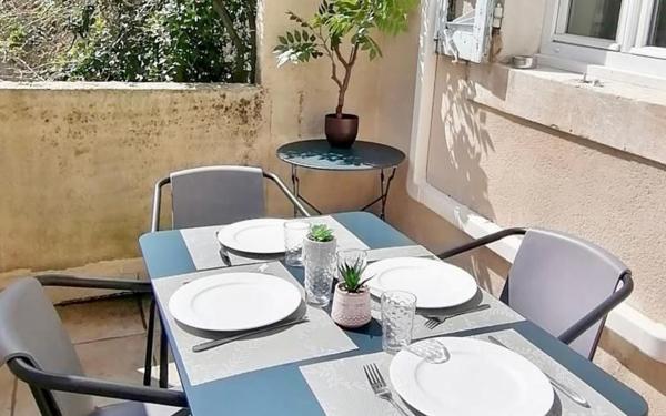 Appartement à vendre    2 pièces • 47 m2 Avignon