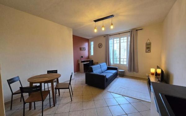 Appartement à vendre    2 pièces • 47 m2 Avignon