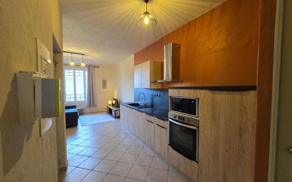Appartement à vendre    2 pièces • 47 m2 Avignon