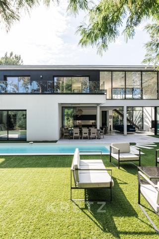 Villa d'Architecte sur le Golf d'Arcachon