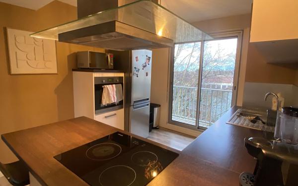 Appartement à vendre    3 pièces • 71 m2 Péronnas