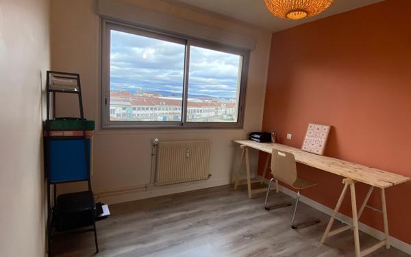 Appartement à vendre    3 pièces • 71 m2 Péronnas