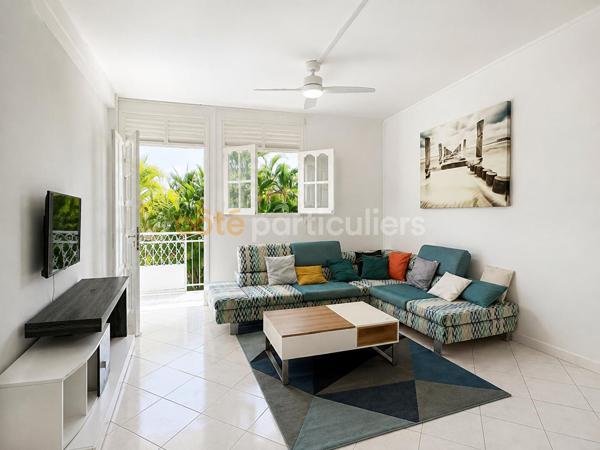 Location
                Appartement87,29 m² - 3 Pièces -
                    ste ANNE (97180)