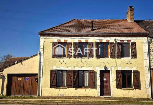 Maison de village 3 chambres avec des dépendances