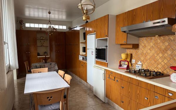 Appartement à vendre    4 pièces • 92,75 m2 Champigny-sur-Marne