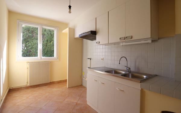 Appartement à vendre    2 pièces • 48,49 m2 Juvisy-sur-Orge