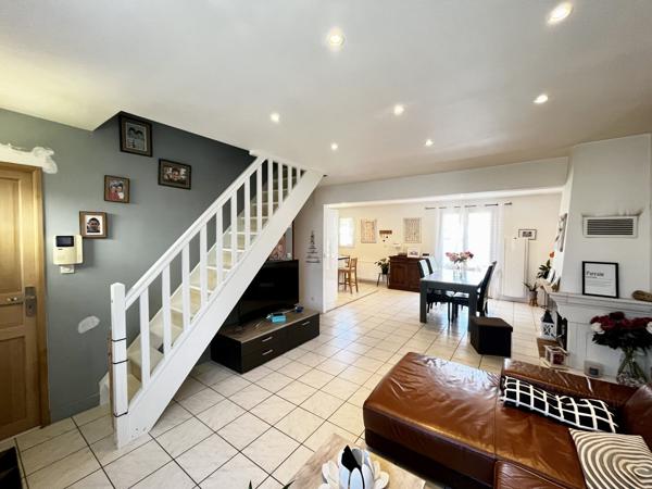 Vente Maison 5 pièces 130 m2 à Rozay-en-Brie