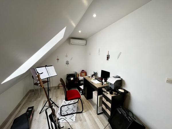 Vente Maison 5 pièces 130 m2 à Rozay-en-Brie