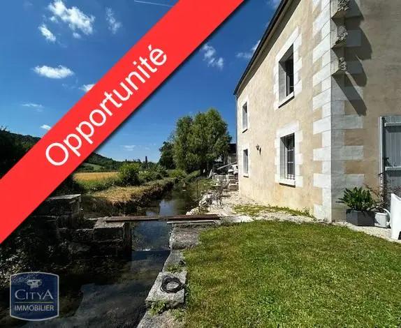 Vente maison 5 pièces de 156m²