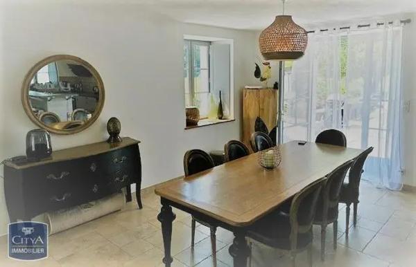 Vente maison 5 pièces de 156m²