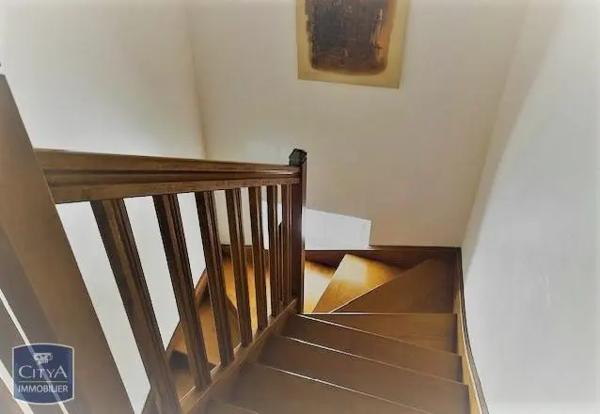 Vente maison 5 pièces de 156m²