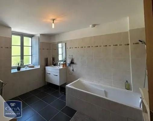 Vente maison 5 pièces de 156m²