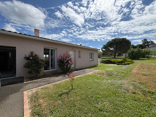 A vendre maison Corbarieu plain pied, 2 chambres, jardin et garage