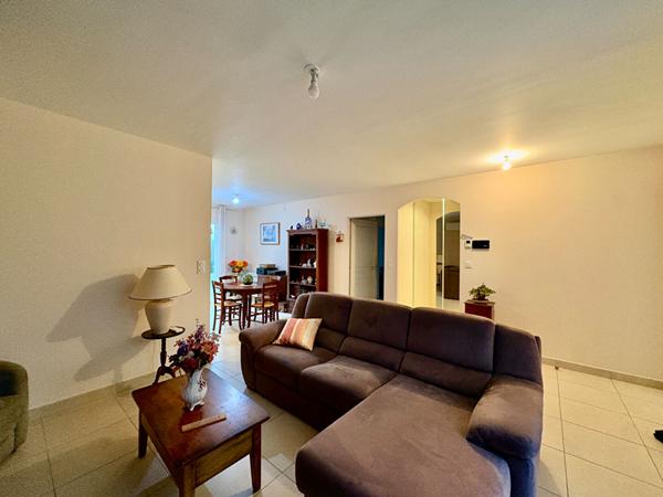 A vendre maison Corbarieu plain pied, 2 chambres, jardin et garage