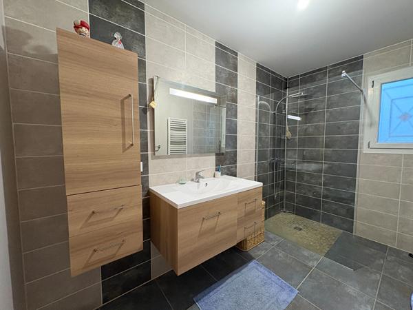 A vendre maison Corbarieu plain pied, 2 chambres, jardin et garage