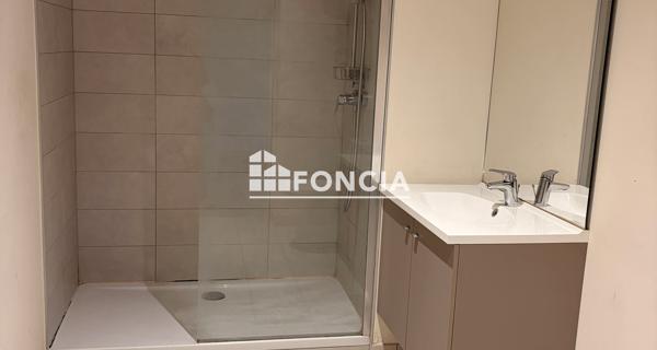 Location Studio 38 m² - Saint-brieuc 22000