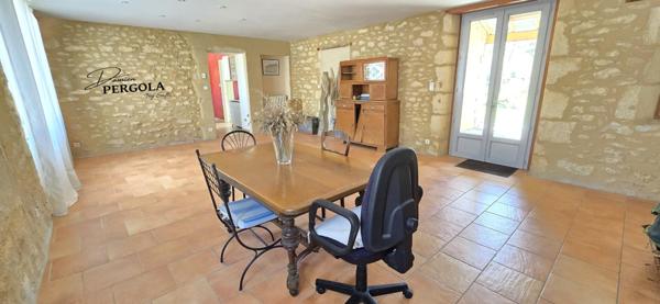 Maison d'habitation, chambres d'hotes ou gîtes sur la commune de Montignac/Lascaux