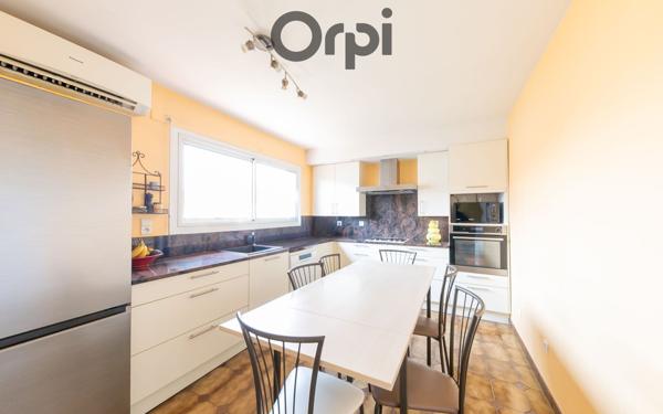 Maison à vendre    7 pièces •  Perpignan