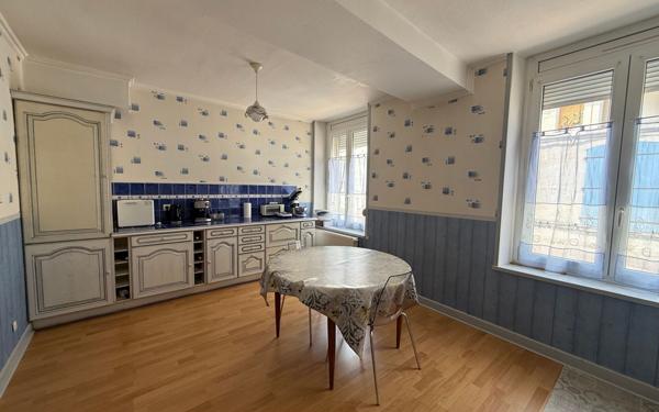 Maison à vendre    6 pièces •  Ligny-en-Barrois