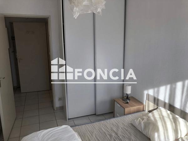 Location Appartement meublé 2 pièces 36.41 m² - AVENUE JEANNE DE SEGUR Luynes 13080