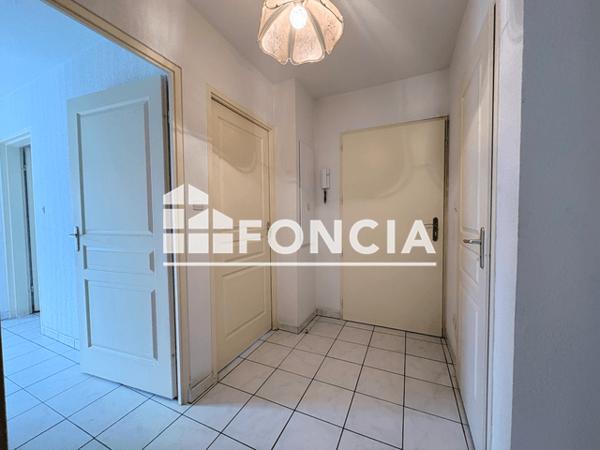 Location Appartement 3 pièces 60.11 m² - Le Beausset 83330