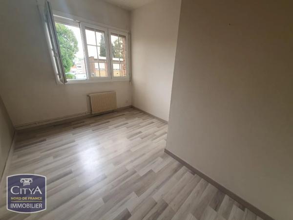 Maison à louer 4 pièces 125.77m² Flers-en-Escrebieux (59128)