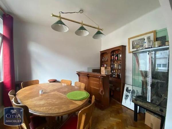 Appartement à louer 2 pièces 61.25m² Ghyvelde (59260)