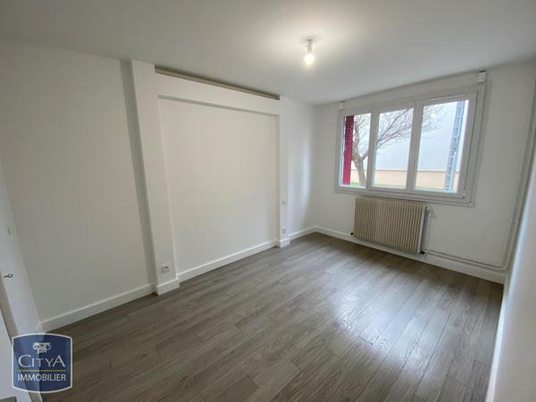 Appartement à louer 4 pièces 64.67m²
