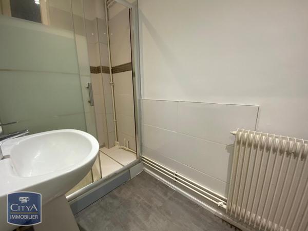 Appartement à louer 4 pièces 64.67m²