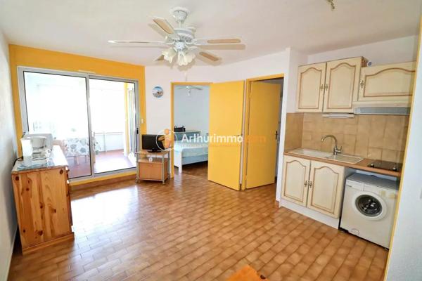 Vente                                                      Appartement
                        
                     2 pièces                      31 m2                     à Le Grau-du-Roi