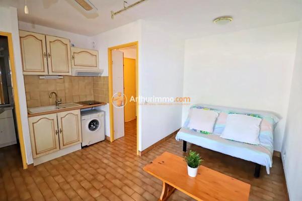 Vente                                                      Appartement
                        
                     2 pièces                      31 m2                     à Le Grau-du-Roi