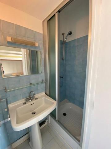 Studio de 15.8 m² AVENUE DES TERRASSES