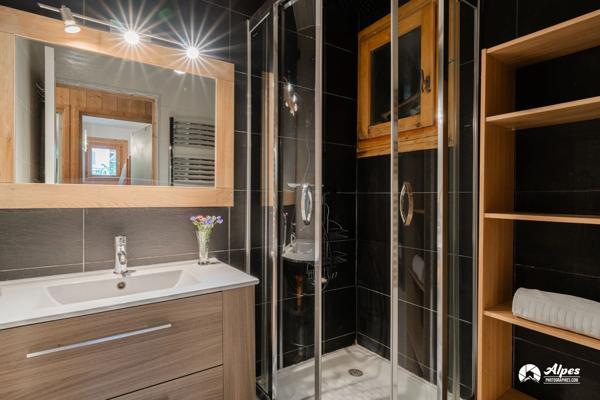 SERRE CHEVALIER LE MONETIER LES BAINS T2+CM en rez de jardin