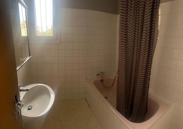 Courthézon (84350) Maison 145m2 avec jardin à Courthézon