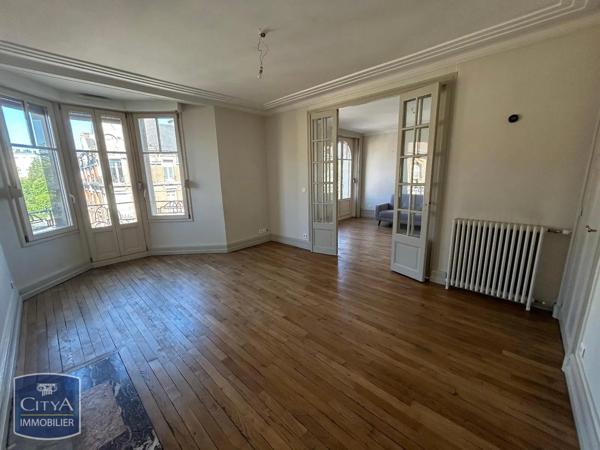 Appartement à louer 4 pièces 97.48m² Charleville-Mézières (08000)