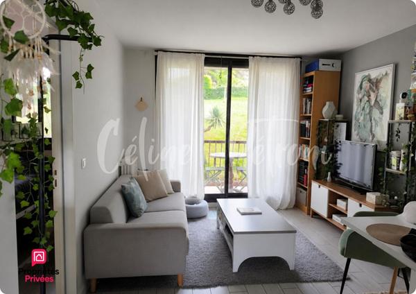 Appartement 2 pièces  - Le Cannet, quartier des Mimosas - Commerces et services à proximité