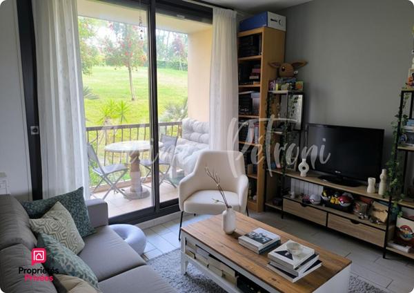 Appartement 2 pièces  - Le Cannet, quartier des Mimosas - Commerces et services à proximité
