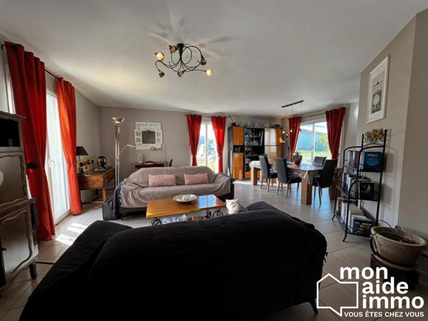 Maison de plain-pied 4 chambres possibles sans travaux à prévoir, au clame