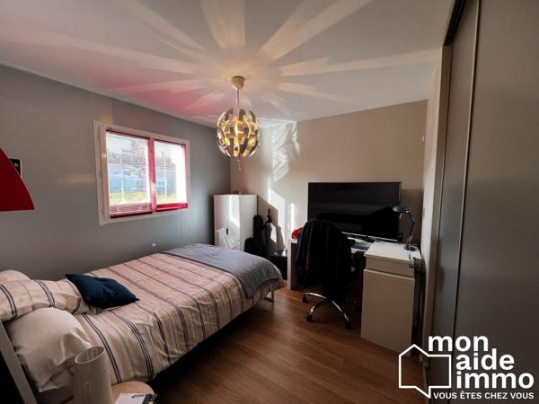 Maison de plain-pied 4 chambres possibles sans travaux à prévoir, au clame