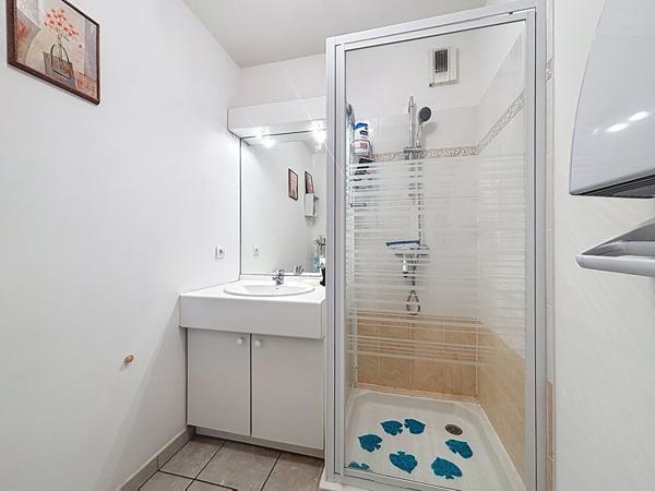 FREJUS T4 de 91,5 m² ? Étage élevé, vue dégagée & grande terrasse - double garage