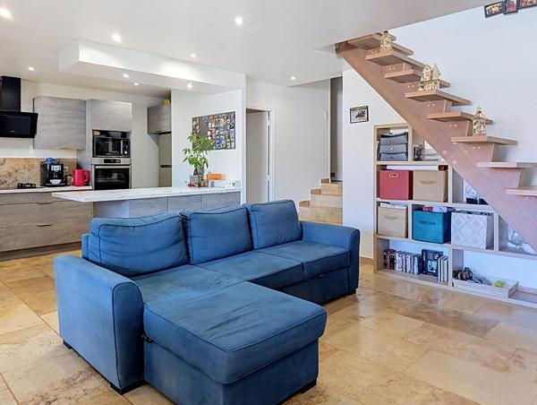Maison 4 pièces à vendre à Peymeinade - Secteur recherché, combles aménagés