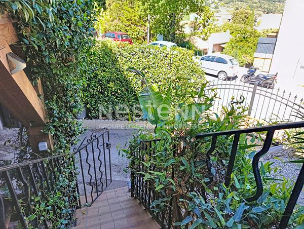 Maison 4 pièces à vendre à Peymeinade - Secteur recherché, combles aménagés