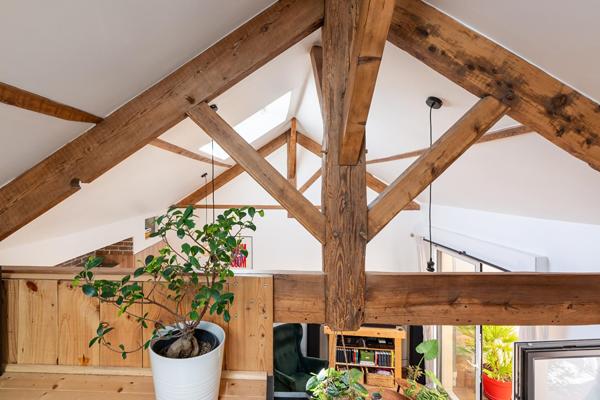Maison citadine rénovée et son patio de charme – Nantes Zola