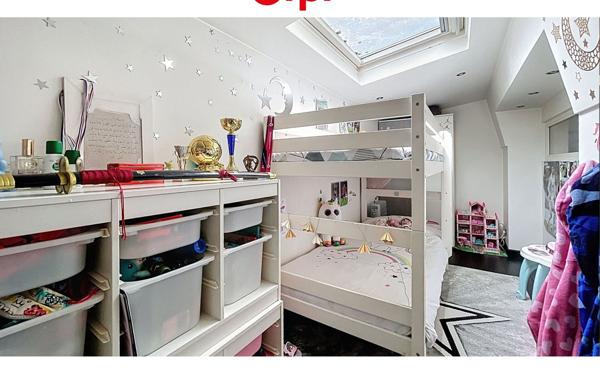 Appartement à vendre    4 pièces • 148 m2 Annemasse