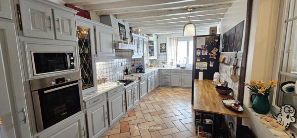 MAISON de VILLE avec beaucoup de cachet